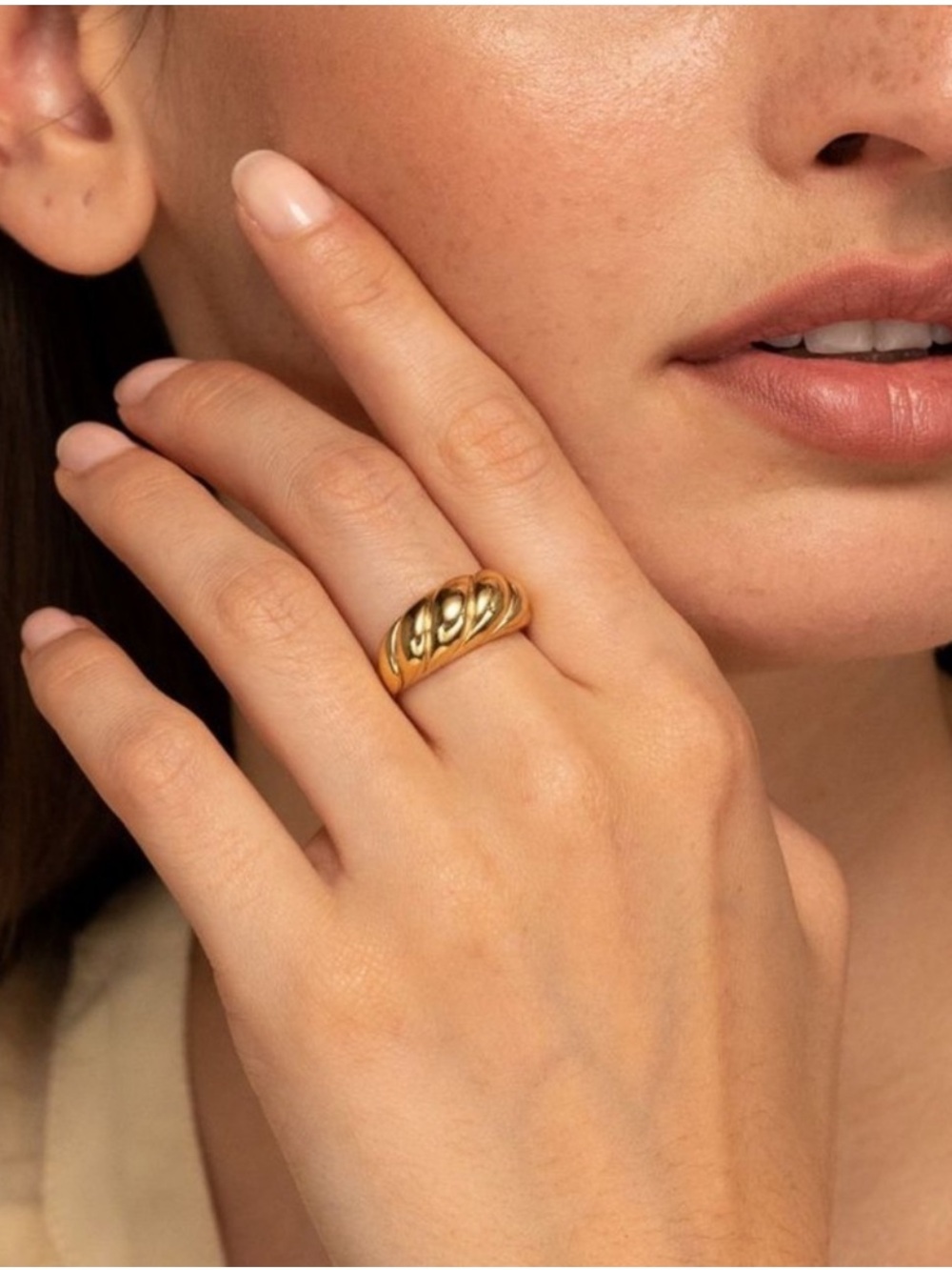 Mejuri Gold Vermeil Croissant Twisted Dome Ring Size 7 EUC